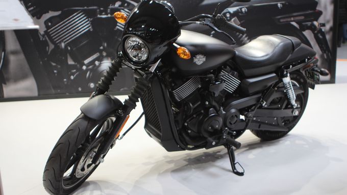 Foto: Nový Harley-Davidson a nejsilnější motorka v Praze