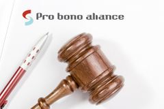 Poradna online: Pro bono právníci odpovídali čtenářům