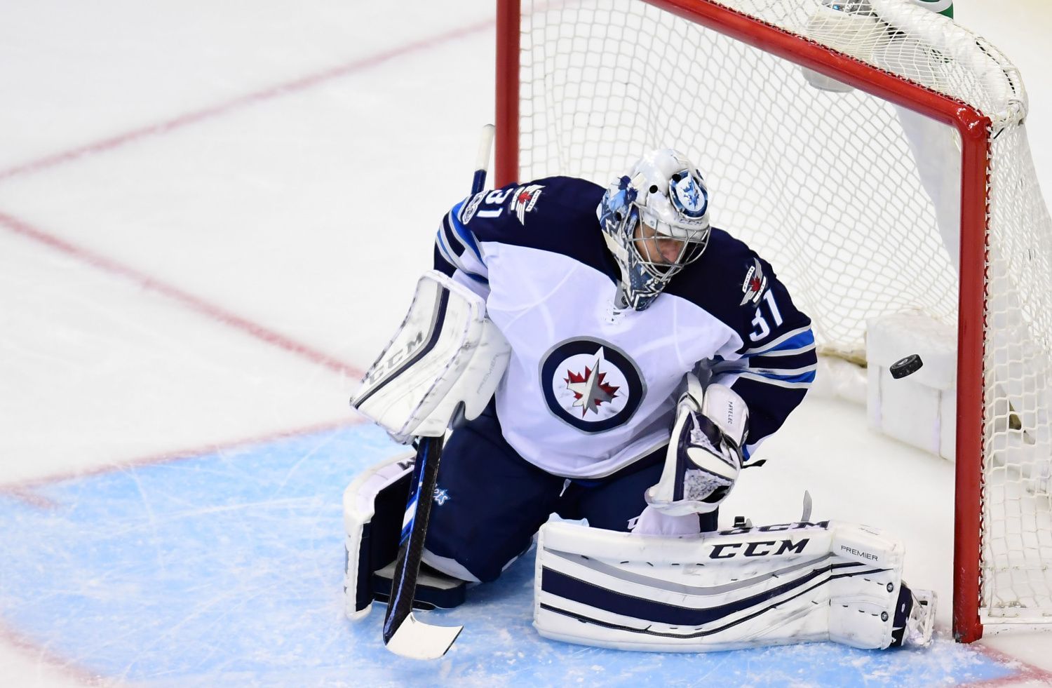 Ondřej Pavelec v brance Winnipegu