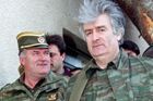 Mladiče údajně kryjí titíž lidé jako předtím Karadžiče
