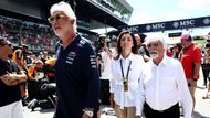 Flavio Briatore a Bernie Ecclestone s manželkou Fabianou Flosiovou