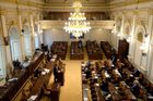 Sněmovna zřejmě zachová 14 volebních krajů, podpořila lidoveckou novelu zákona