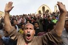 Z pohřbu se stal protest proti Mursímu, jeden mrtvý