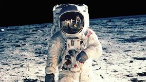 Program Apollo