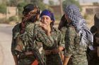 Kurdská bojovnice zvolila smrt. Obklíčil ji Islámský stát