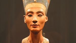 Nefertiti