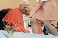 Do Prahy dorazí ampule s krví papeže Jana Pavla II.