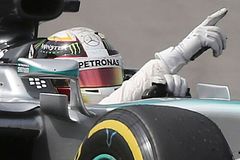 Hamilton vyjel Mercedesu první vítězství v Grand Prix Kanady