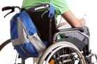 Invalidní vozík za 150 tisíc ukradl celostátně hledaný muž