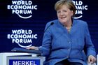 Situace ve světě je kritická, znělo na fóru v Davosu. Merkelová varovala před novým nacionalismem