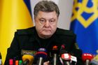 Živě: Porošenko zvažuje pozvání mírových sil na Ukrajinu