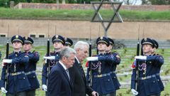 Joachim Gauck na návštěvě v Terezíně