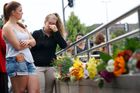 Za oběti střelby se v Mnichově sloužila bohoslužba, zúčastnili se Gauck i Merkelová