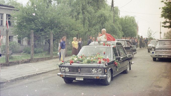 Obrazem: Návštěva papeže Jana Pavla II. přispěla v Polsku k pádu komunismu