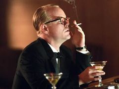 Philip Seymour Hoffman jako Truman Capote