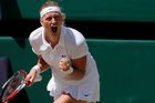 Kvitová je znovu ve finále Wimbledonu! Šafářová vydržela set