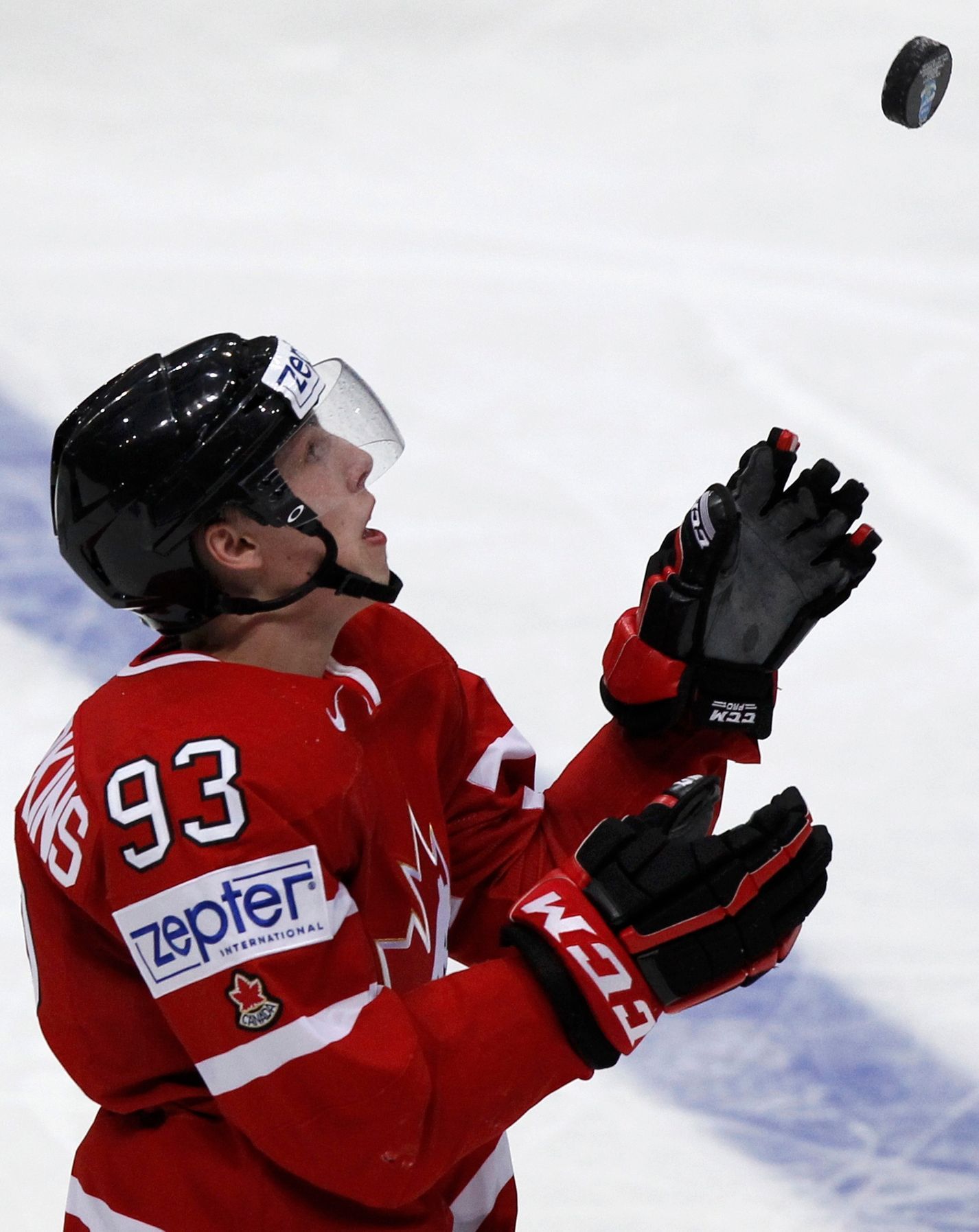Ryan Nugent-Hopkins v utkání MS v hokeji 2012 Kanada - Slovensko