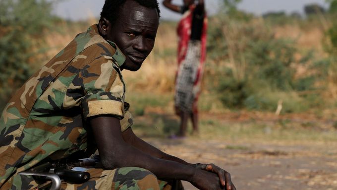 Voják v Jižním Súdánu, ilustrační foto.