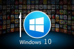 Windows 10 zdarma mají úspěch. Jsou už na více počítačích než Windows XP