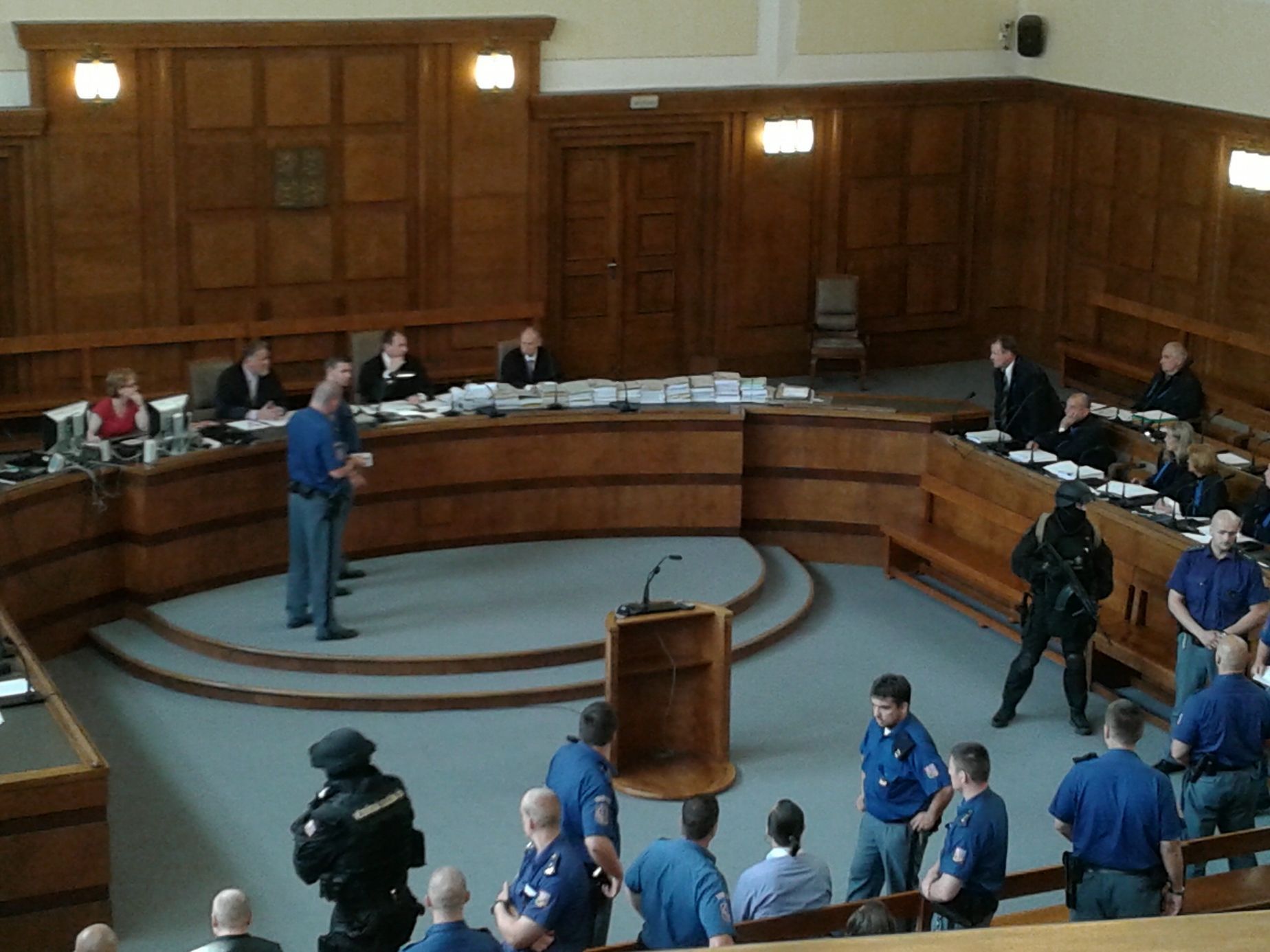Gang vyděračů u Vrchního soudu v Praze