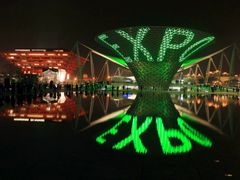 Loňská Světová výstava v Číně byla jedinečnou příležitostí, jak propagovat rudý kapitalismus
