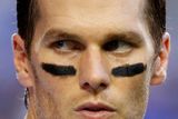 Nejužitečnějším hráčem utkání byl zkušený quarterback Tom Brady, který byl u všech čtyř triumfů Patriotů v historii. Čtyři Super Bowly měli z quarterbacků dosud jen Terry Bradshaw a Joe Montana.