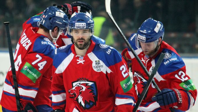 Lev Praha přepsal klubové rekordy. Loňského finalistu KHL český celek rozmetal největším výsledkem v klubové historii - 7:2.