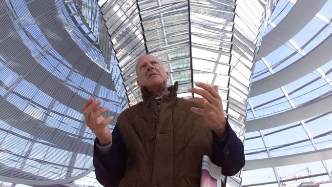 Obrazem: Slavný autor kupole Reichstagu slaví osmdesátku