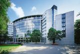 Jedenáctipatrová administrativní stavba Parkside Office Gallery v Berlíně byla postavena v obvodu City West v 90. letech minulého století. Celkem nabízí 25 tisíc metrů čtverečních administrativních ploch. V minulém roce přesáhla míra obsazenosti podle PPF 95 procent. Mezi nájemce patří významné organizace jako například Nadace Konrada Adenauera a vládní instituce.