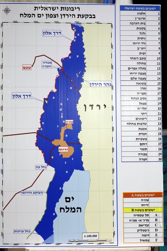 Mapa anektovaného území, kterou představil Netanjahu v Tel Avivu.