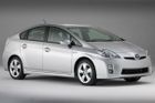 Mazda koupí hybridní technologii pro své vozy od Toyoty