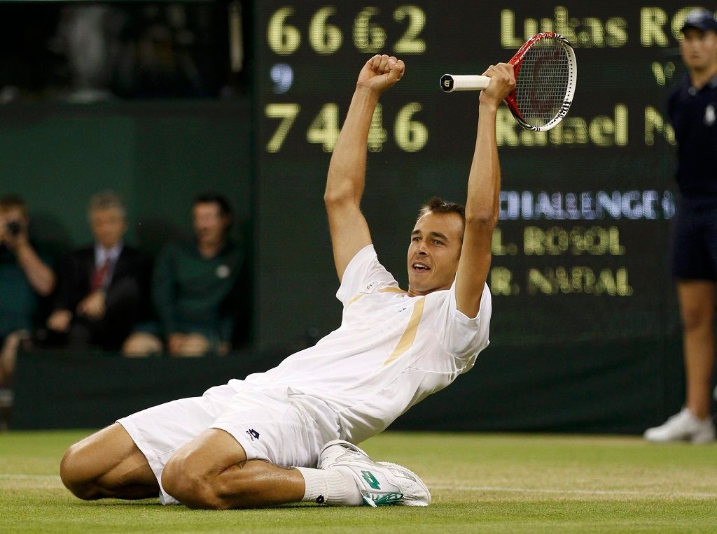 Lukáš Rosol slaví výhru nad Rafaelem Nadalem, Wimbledon 2012