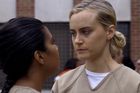 Seriál Orange is the New Black rozvířil debaty o vězeňském systému, nová řada míří k velkému finále