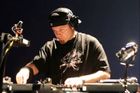 DJ Shadow jede zahrát sběratelům na festival United Islands