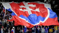 Pod Tatrami se blýská. Golonka nasazení Slováků do Košic nechápe, Šatan pro návrh hlasoval