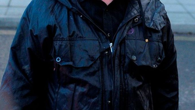 Wayne Rooney senior.