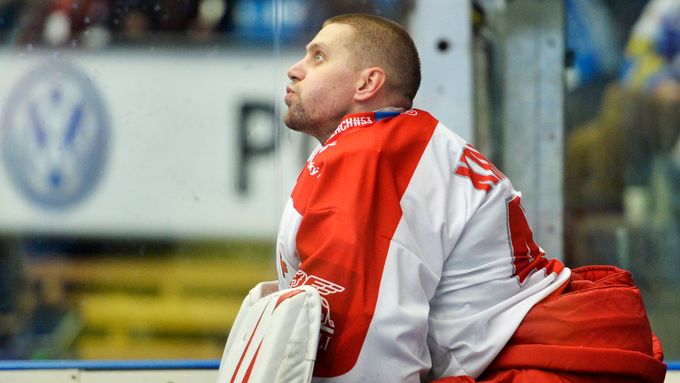 Branislav Konrád nemohl v tragickém utkání střídat.