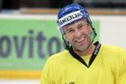 Odchod do KHL padnul. Kanonýr Nedvěd zůstává v Liberci