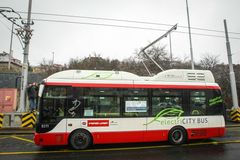 Pražský dopravní podnik prodlouží test elektrobusu, chce sledovat hlavně životnost baterií
