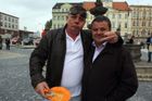 ČSSD v Libčevsi opouští 227 lidí, míří k Paroubkovi