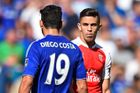 "Zlý muž" Costa si nezahraje tři zápasy, Gabriel se trestu vyhnul