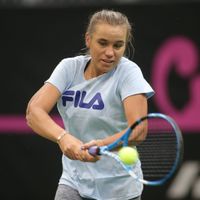 Alison Riskeová Sofia Keninová před finále Fed Cupu 2018