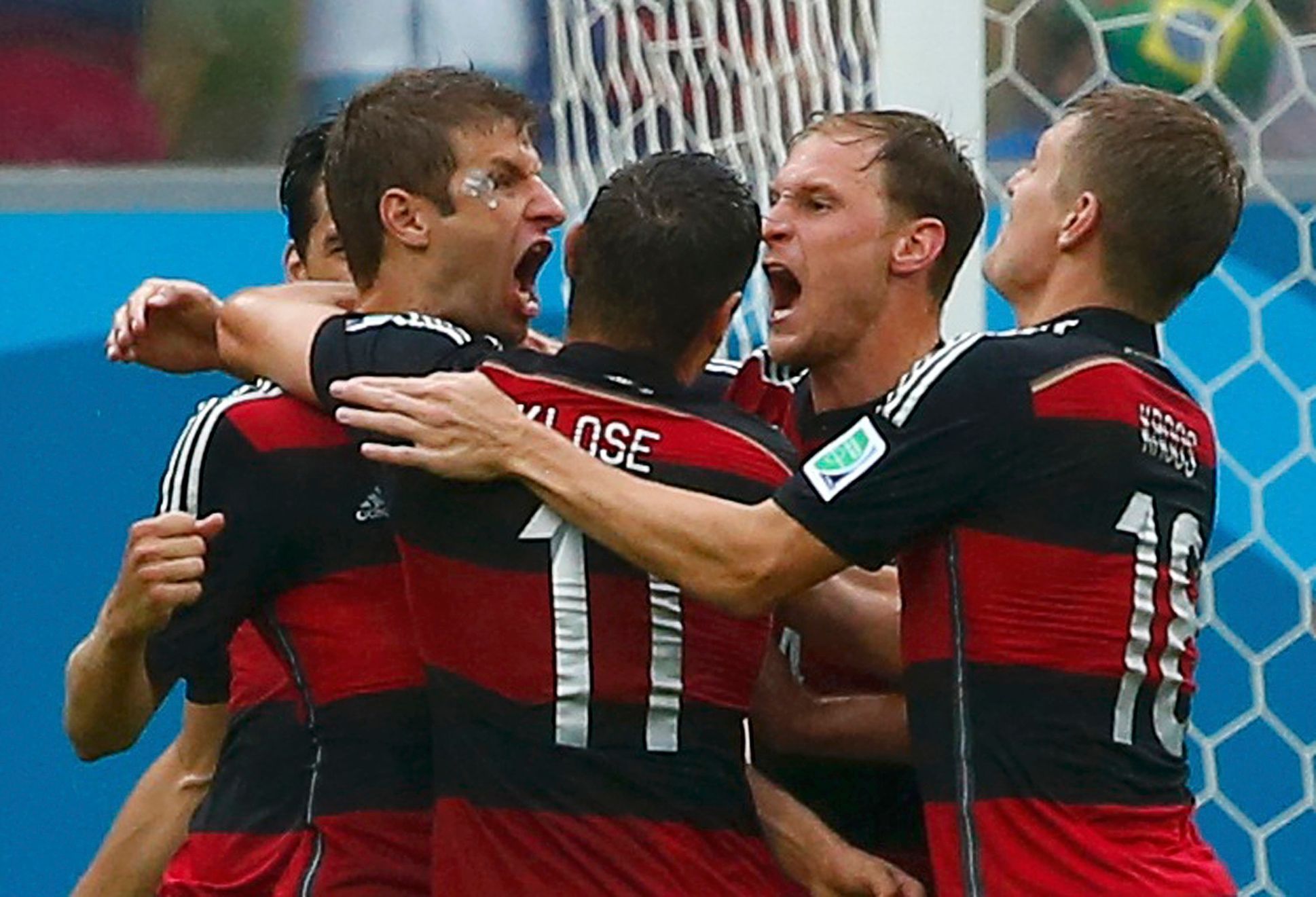 MS 2014, USA-Německo: Thomas Müller (vlevo) slaví gól