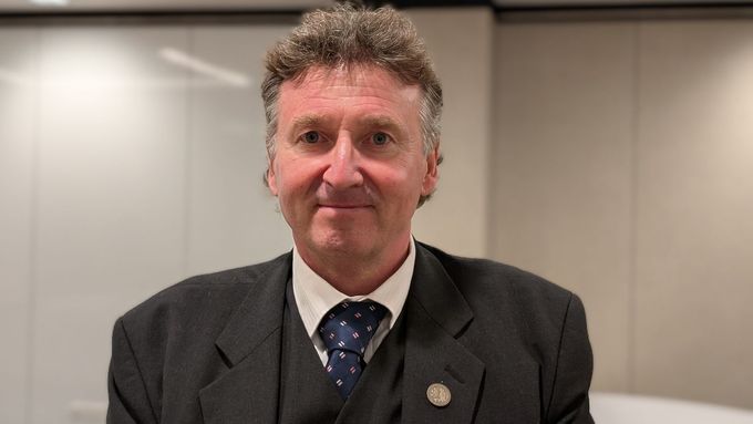 "Za zachování autonomie pro soukromé lékaře se proto chystám bojovat," říká Milan Kubek, staronový prezident české lékařské komory.