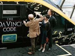 Vlak s delegací k filmu Šifra mistra Leonarda dorazí ve středu na zahájení festivalu v Cannes