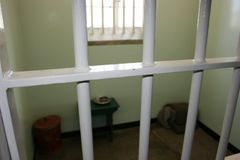 State to help released prisoners with their debts
