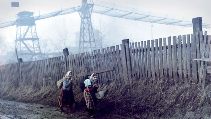 Zrození metropole. Ostrava na fotkách z padesátých a šedesátých let, temná a krásná