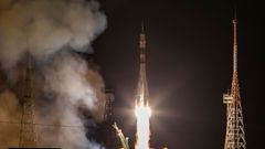 Sojuz TMA-15M startuje