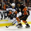 NHL: Winnipeg Jets at Anaheim Ducks (Palmieri a Enström)