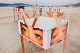 Burning Man vytváří umělecké město, které po týdnu zase beze stopy zmizí.
